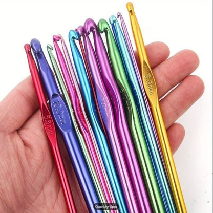 12 Pcs Colorful Plastic Handle Aluminum Crochet Hooks Set – Premium Knitting & DIY Craft Tools for Beginners & Experts