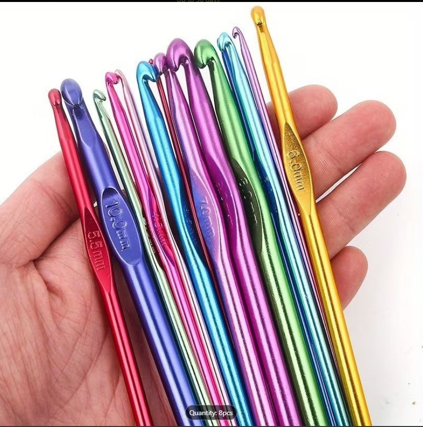 12 Pcs Colorful Plastic Handle Aluminum Crochet Hooks Set – Premium Knitting & DIY Craft Tools for Beginners & Experts