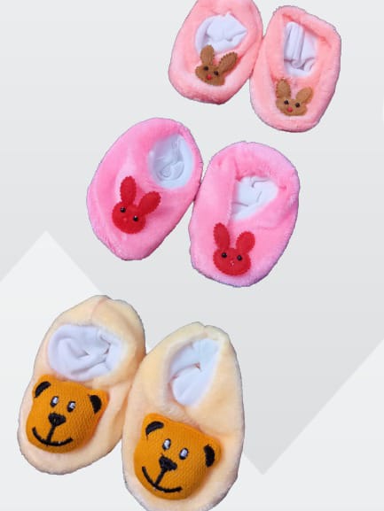 Baby 2 in 1 Socks Shoes / kids Toddlers Booties 0 - 12 month - Multicolour